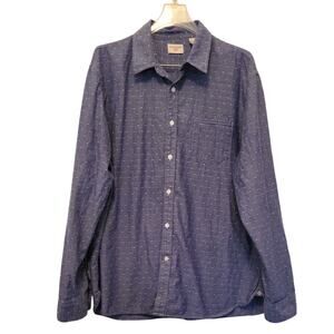 Dockers Shirt Mens Size XL Blue and White Button Up Long Sleeve Dress Shirt